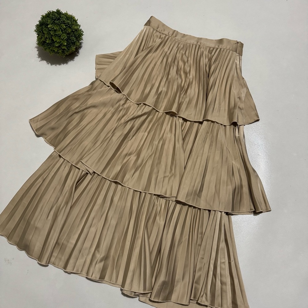 Dainty Jewells Twirling In Tinsel Gold Champagne Modest Tiered Skirt‎ Size XS - Picture 2 of 5